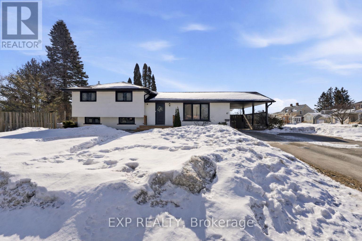 67 Leland Drive, Belleville (Belleville Ward), Ontario  K8P 1G4 - Photo 3 - X12840460