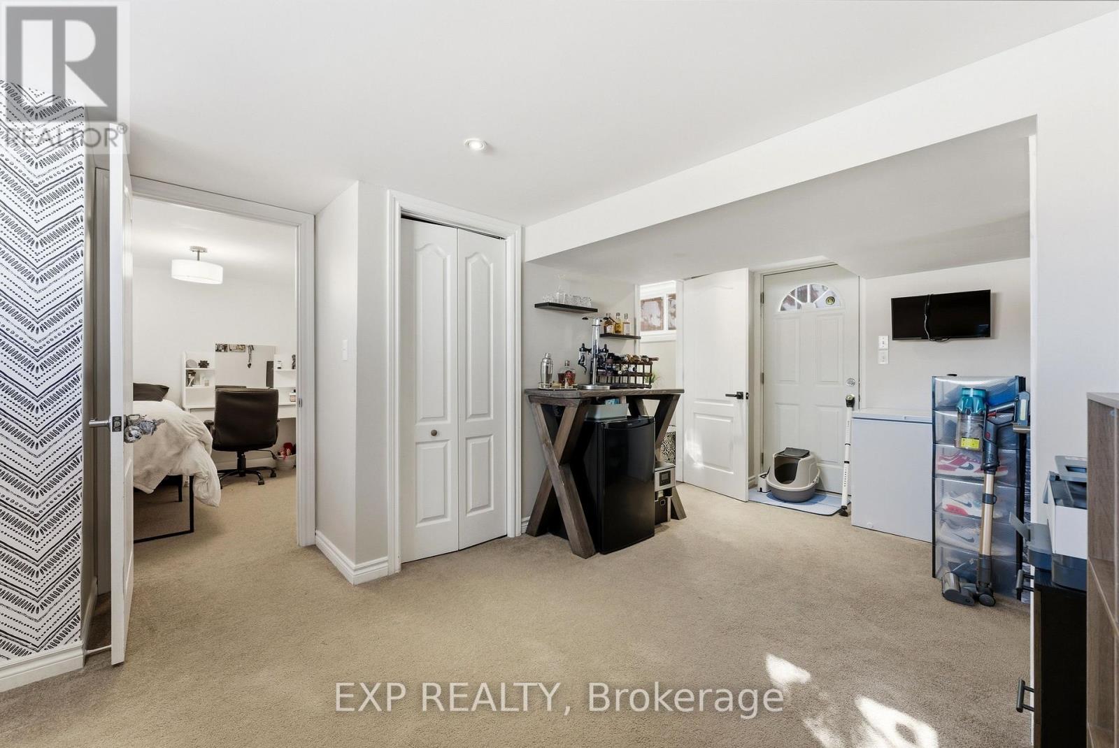 67 Leland Drive, Belleville (Belleville Ward), Ontario  K8P 1G4 - Photo 38 - X12840460