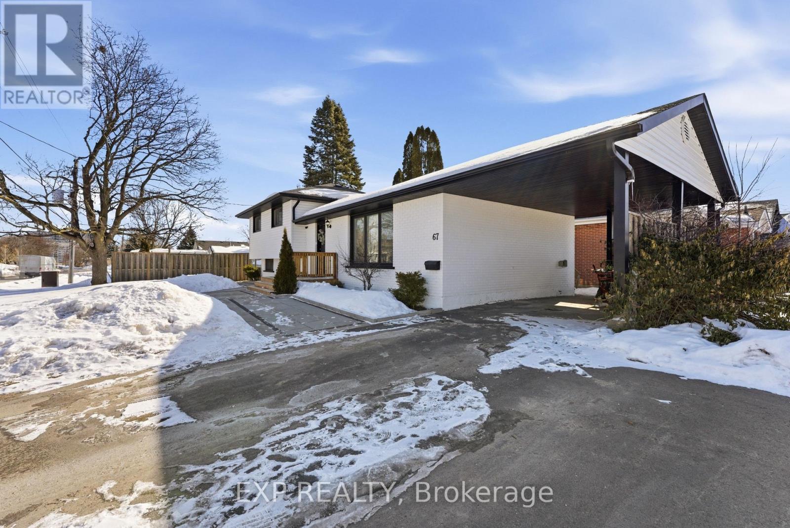 67 Leland Drive, Belleville (Belleville Ward), Ontario  K8P 1G4 - Photo 4 - X12840460