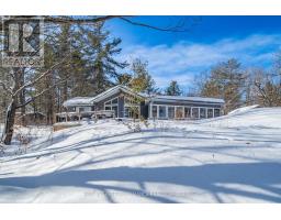 1535 DWYER LANE, Frontenac, Ontario