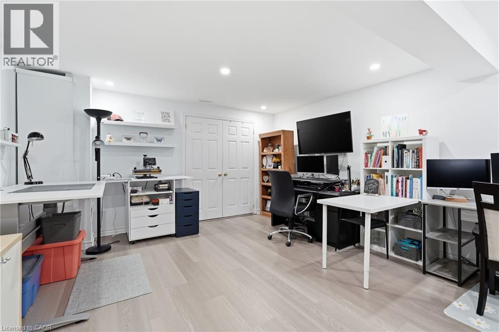 26 Cathy Drive, Mount Hope, Ontario  L0R 1W0 - Photo 33 - 40808716