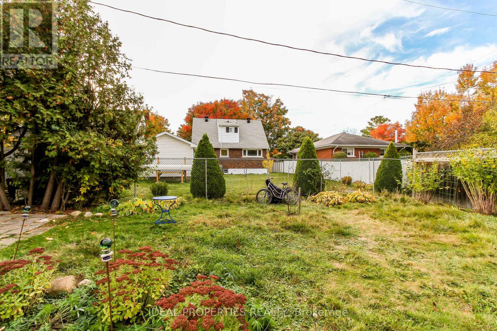 A - 2034 Saunderson Drive, Ottawa, Ontario  K1G 2E6 - Photo 36 - X12840520