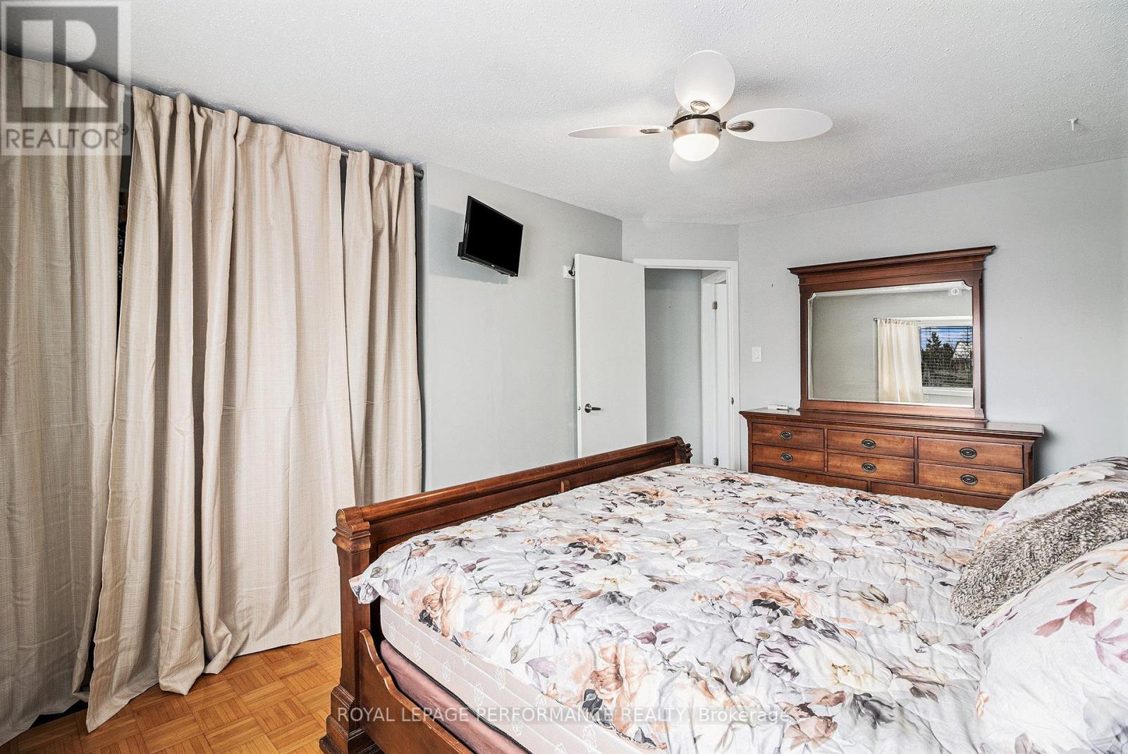 6349 St Louis Drive, Ottawa, Ontario  K1C 2X9 - Photo 17 - X12840534