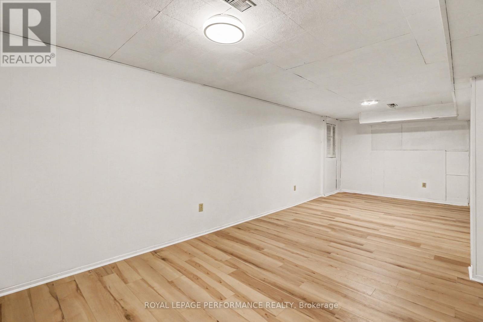 6349 St Louis Drive, Ottawa, Ontario  K1C 2X9 - Photo 25 - X12840534