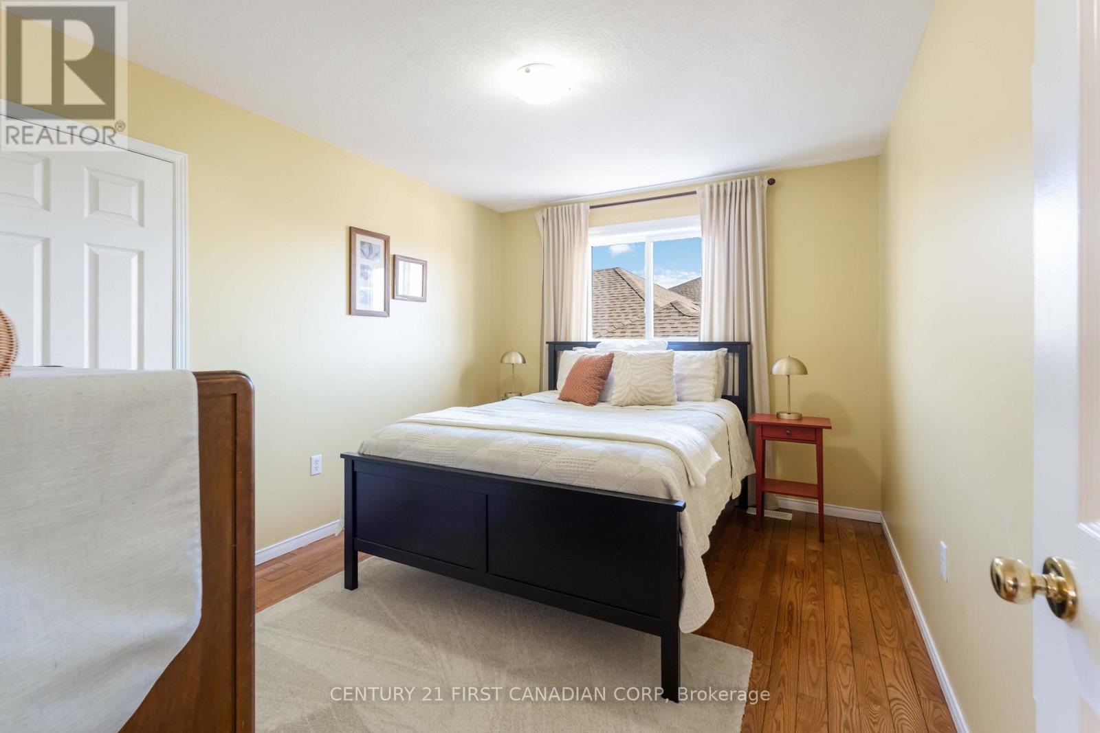 49 Foxtrot Drive, Hamilton, Ontario  L8J 3T5 - Photo 21 - X12840568