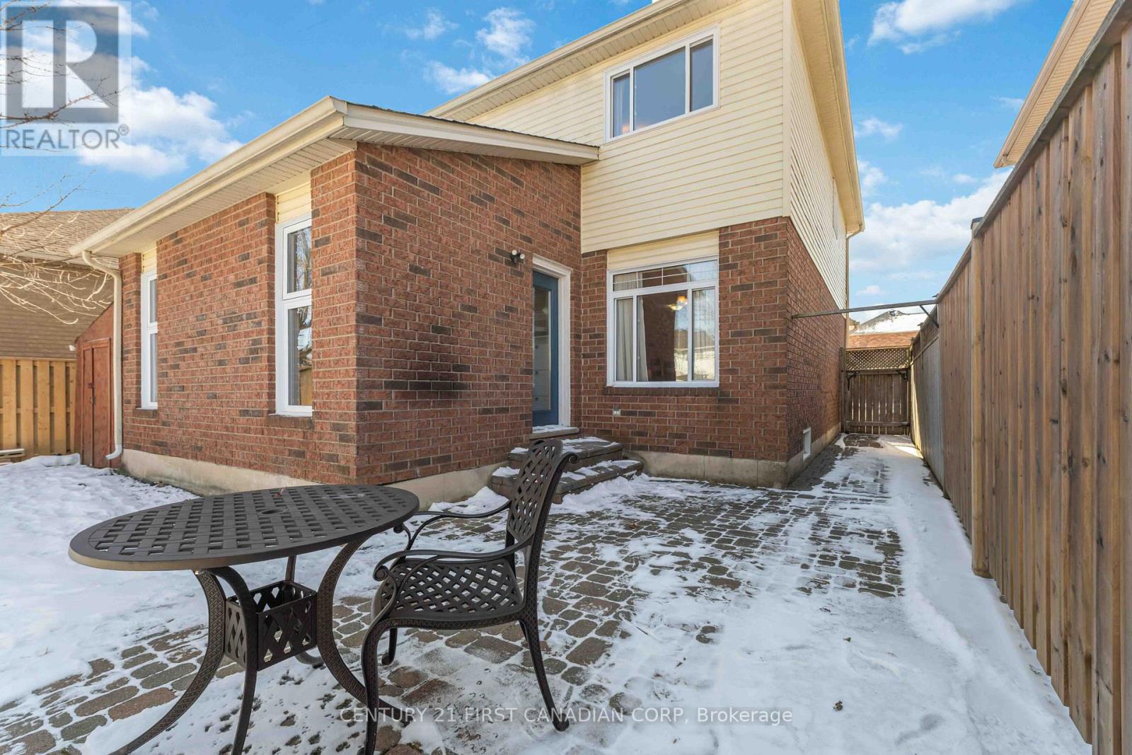 49 Foxtrot Drive, Hamilton, Ontario  L8J 3T5 - Photo 37 - X12840568