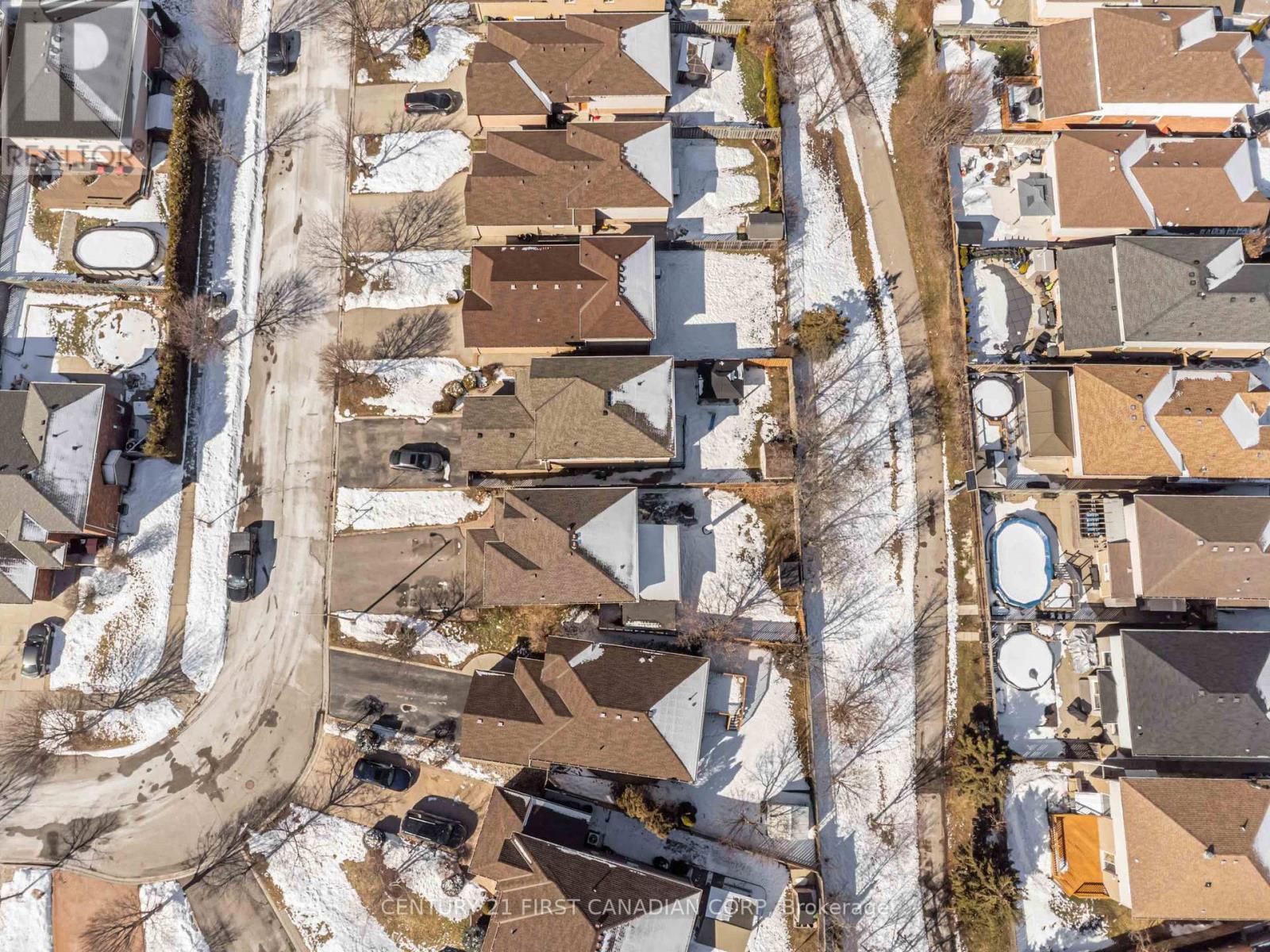 49 Foxtrot Drive, Hamilton, Ontario  L8J 3T5 - Photo 42 - X12840568