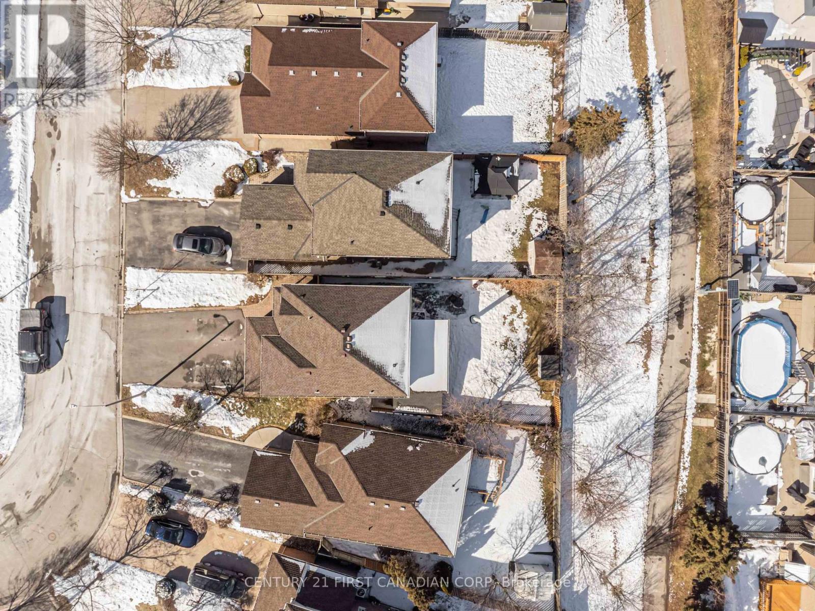 49 Foxtrot Drive, Hamilton, Ontario  L8J 3T5 - Photo 43 - X12840568