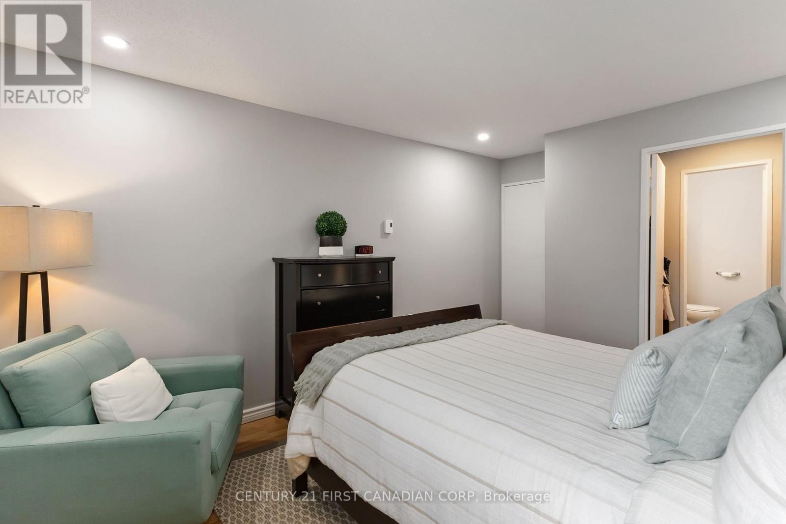 1003 - 95 Baseline Road W, London South, Ontario  N6J 4X3 - Photo 23 - X12840584