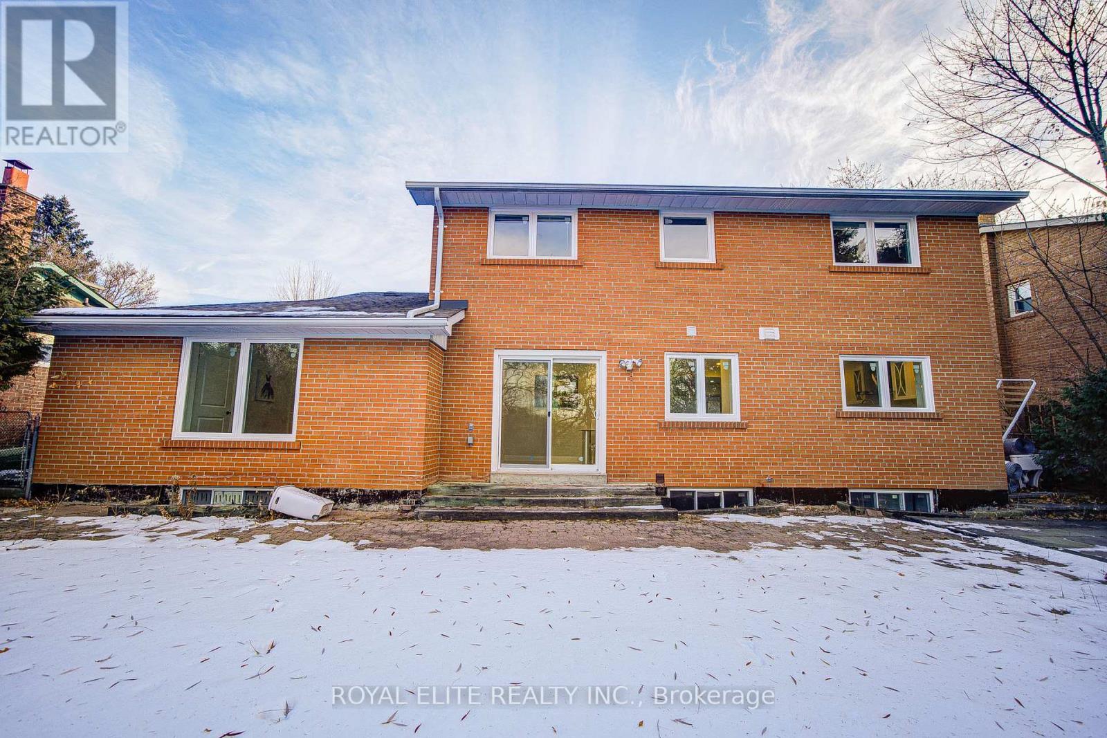 40 Squire Baker's Lane, Markham, Ontario  L3P 3G9 - Photo 49 - N12831390