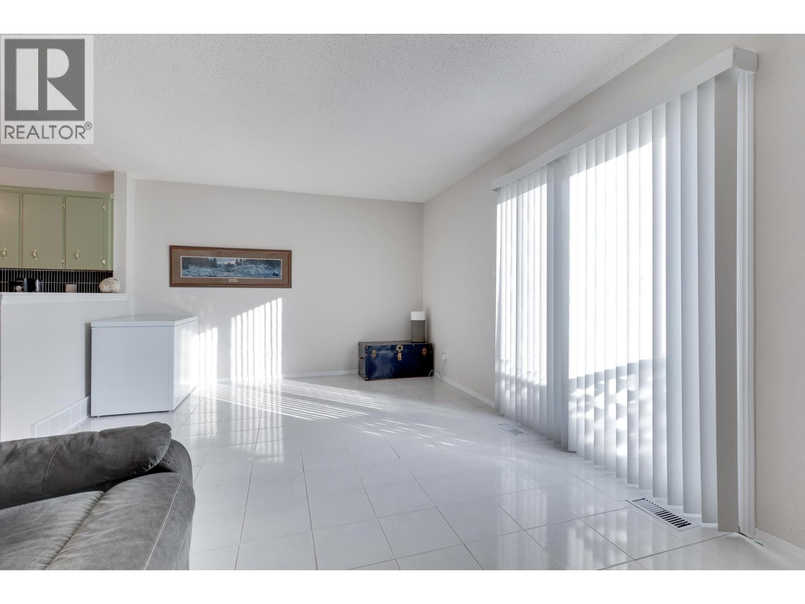 2109 Quince Street, Prince George, British Columbia  V2L 2H2 - Photo 6 - R3091979