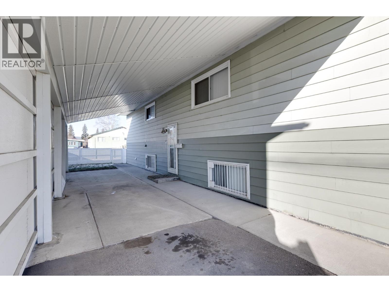 2109 Quince Street, Prince George, British Columbia  V2L 2H2 - Photo 30 - R3091979