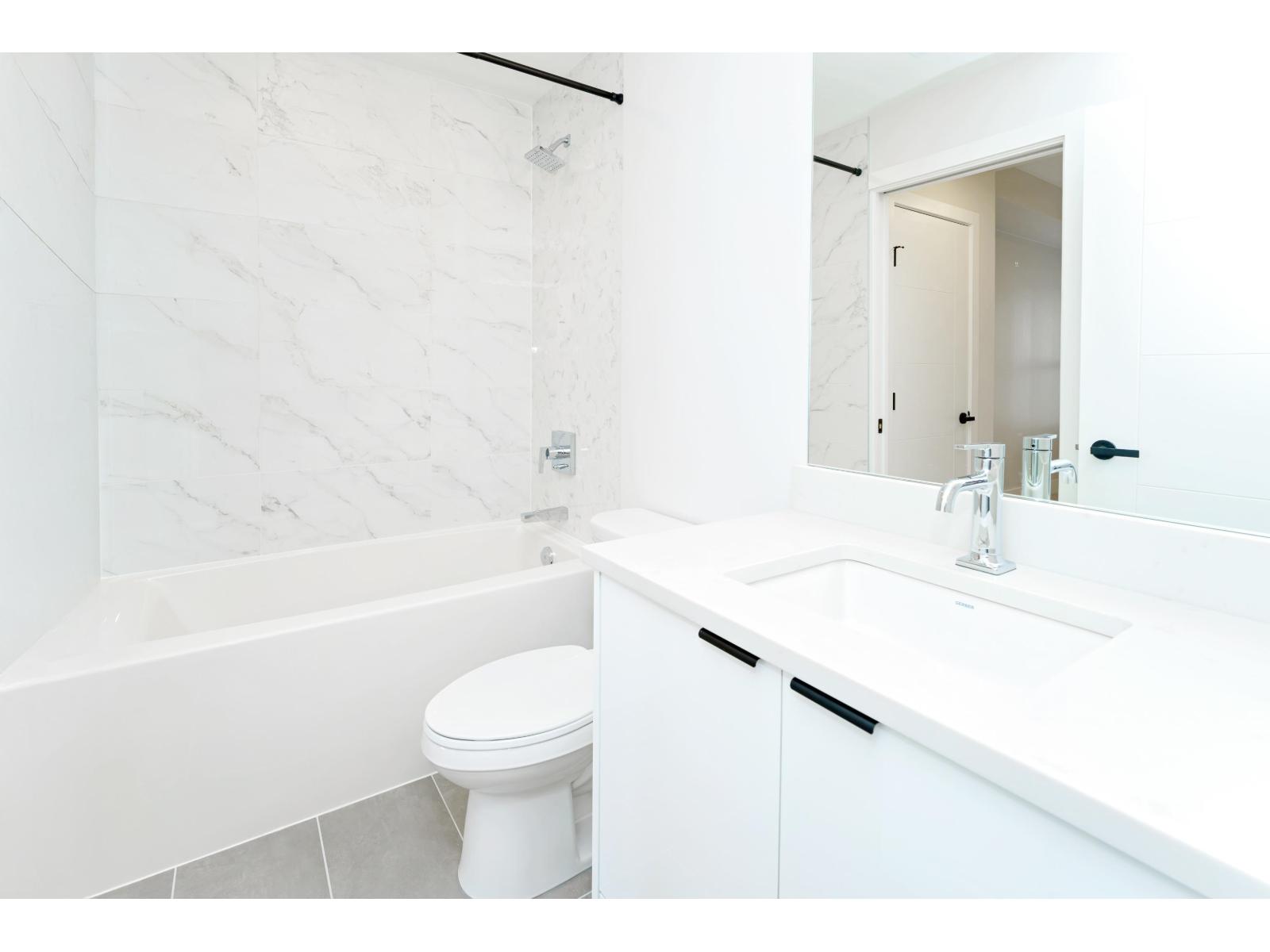 322 13458 95 Avenue, Surrey, British Columbia  V3V 0H1 - Photo 8 - R3095078