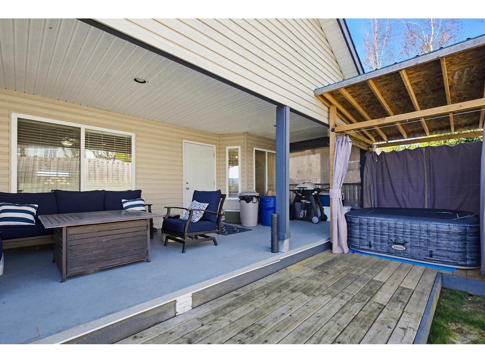 8052 Topper Drive, Mission, British Columbia  V2V 7A8 - Photo 31 - R3094928