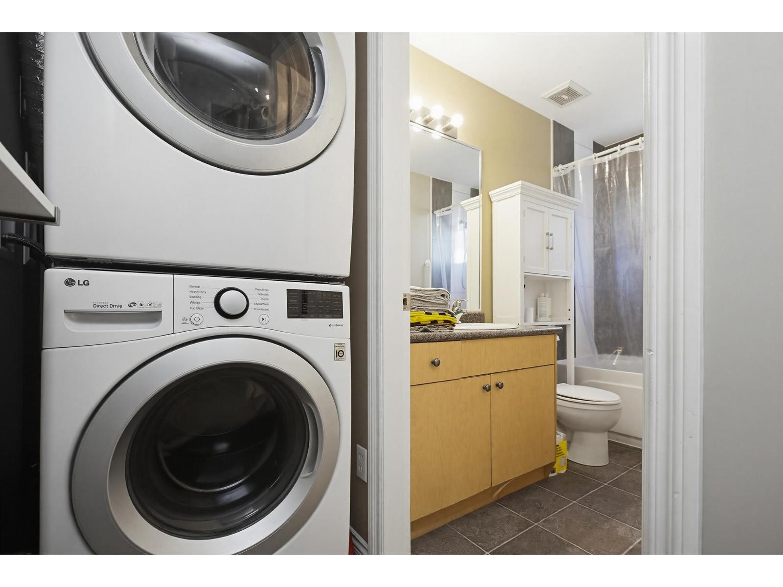 8052 Topper Drive, Mission, British Columbia  V2V 7A8 - Photo 38 - R3094928