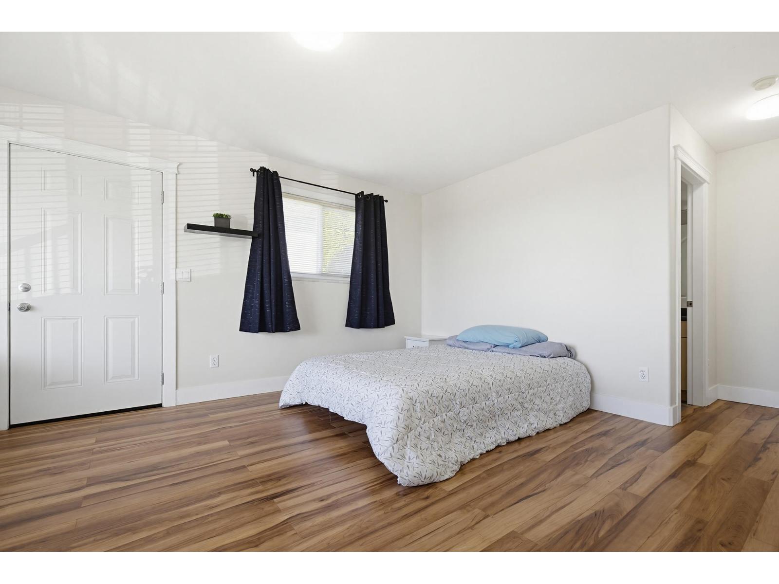 8052 Topper Drive, Mission, British Columbia  V2V 7A8 - Photo 6 - R3094928