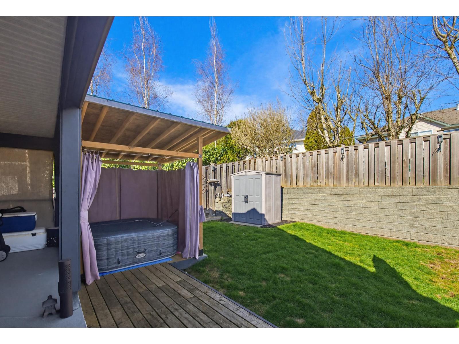 8052 Topper Drive, Mission, British Columbia  V2V 7A8 - Photo 33 - R3094928