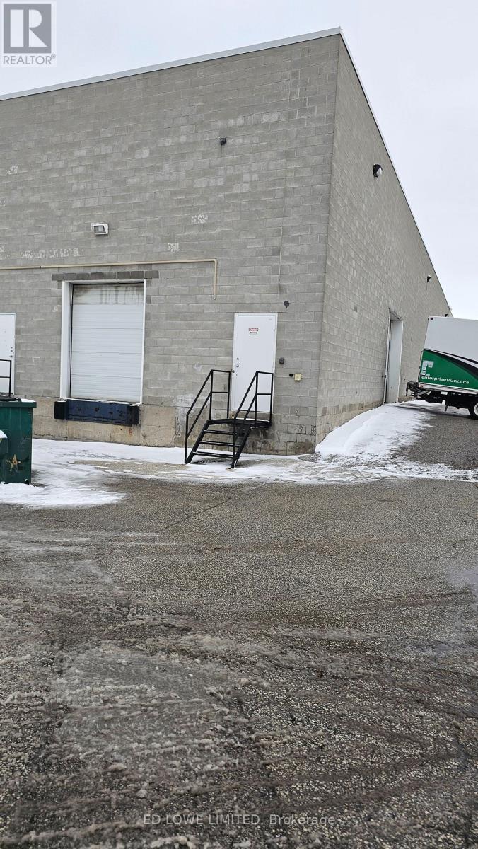 E - 526 Bryne Drive, Barrie, Ontario  L4N 9P6 - Photo 15 - S12704814