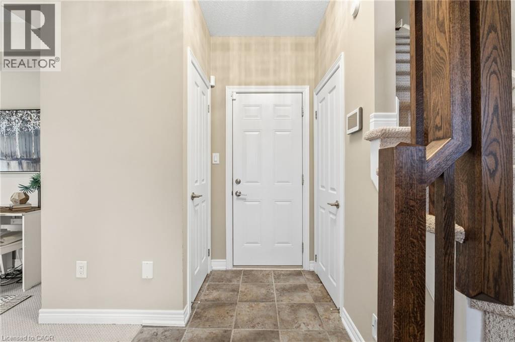 1401 Plains Road E Unit# 80, Burlington, Ontario  L7R 0C2 - Photo 5 - 40809248