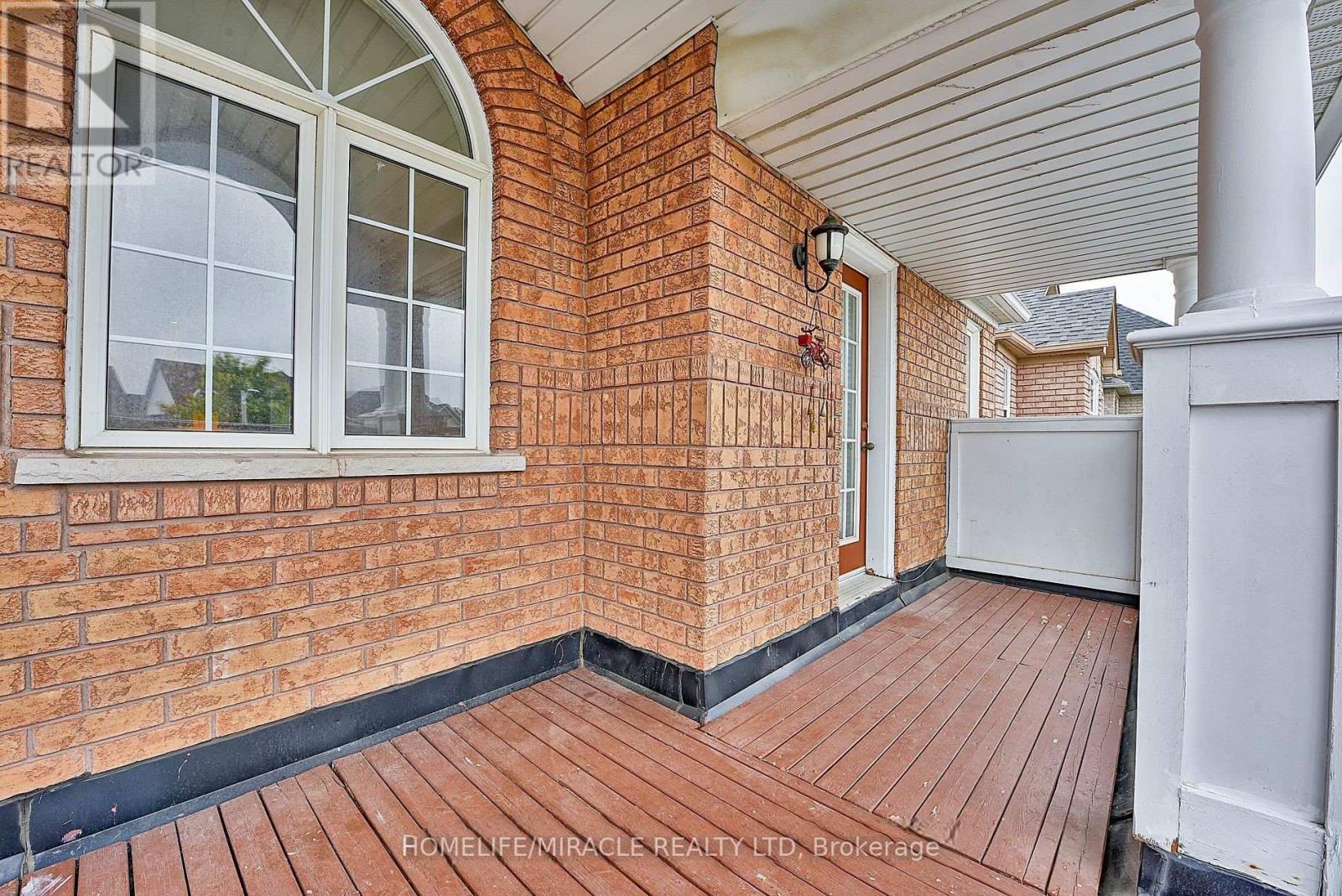 215 Bachman Drive, Vaughan, Ontario  L6A 3V9 - Photo 21 - N12836766