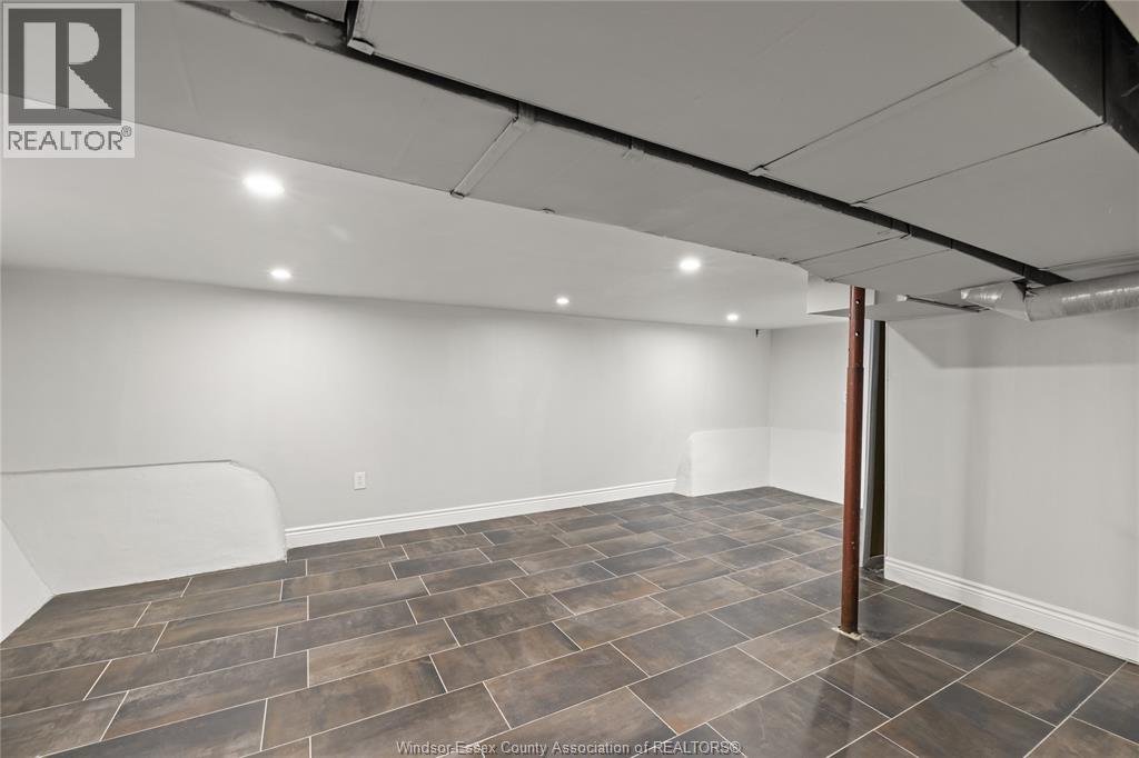 811 Langlois Avenue, Windsor, Ontario  N9A 2G9 - Photo 23 - 26004433