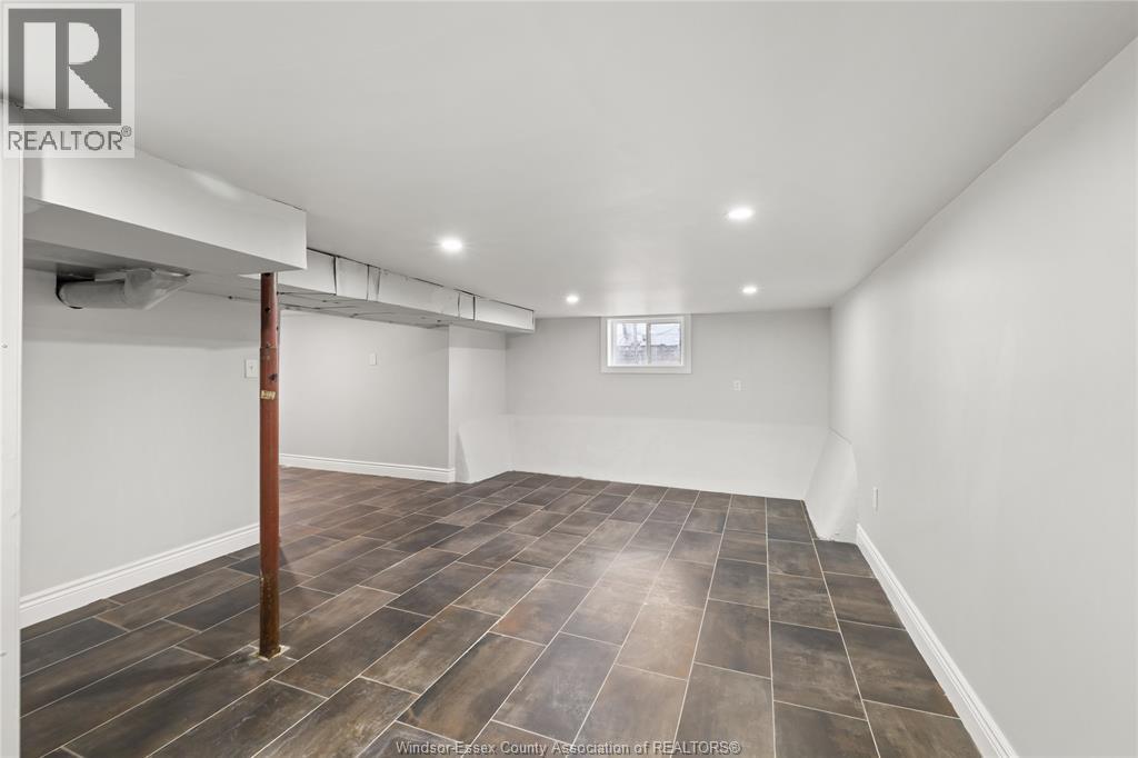 811 Langlois Avenue, Windsor, Ontario  N9A 2G9 - Photo 24 - 26004433