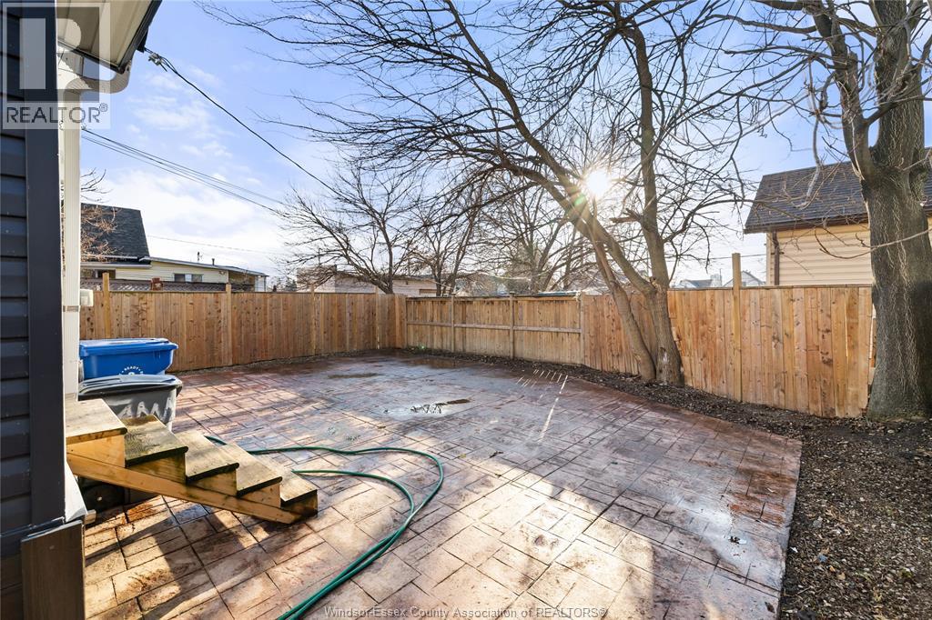811 Langlois Avenue, Windsor, Ontario  N9A 2G9 - Photo 26 - 26004433