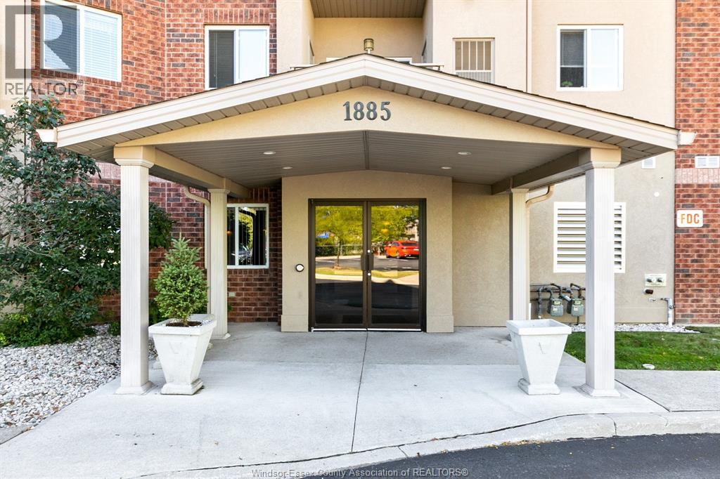 1885 Westview Unit# 211, Lasalle, Ontario N9H 2R8 - Photo 4 - 26004384