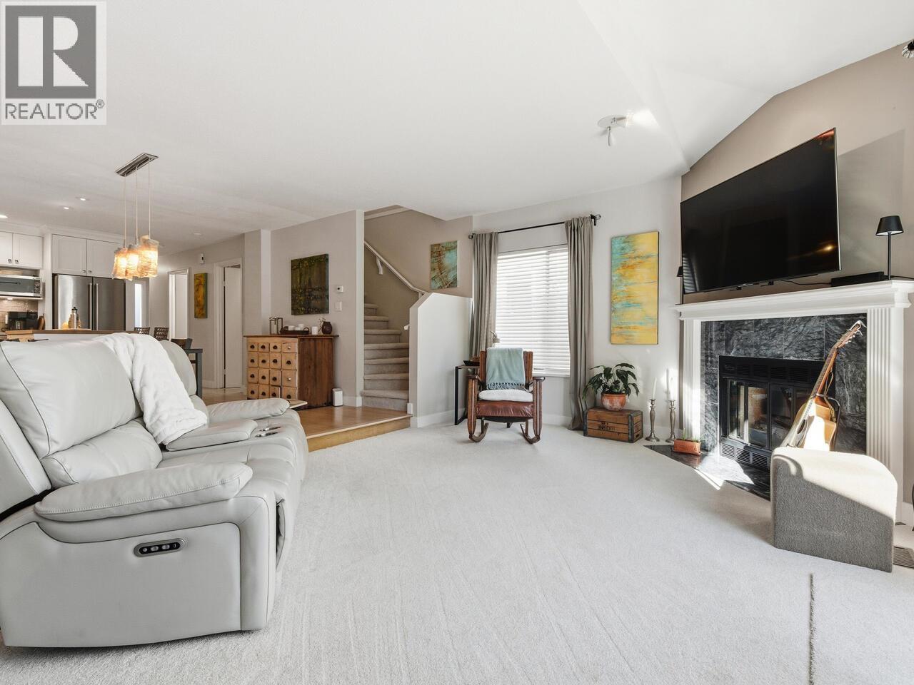 3920 Indian River Drive, North Vancouver, British Columbia  V7G 2G8 - Photo 10 - R3095438