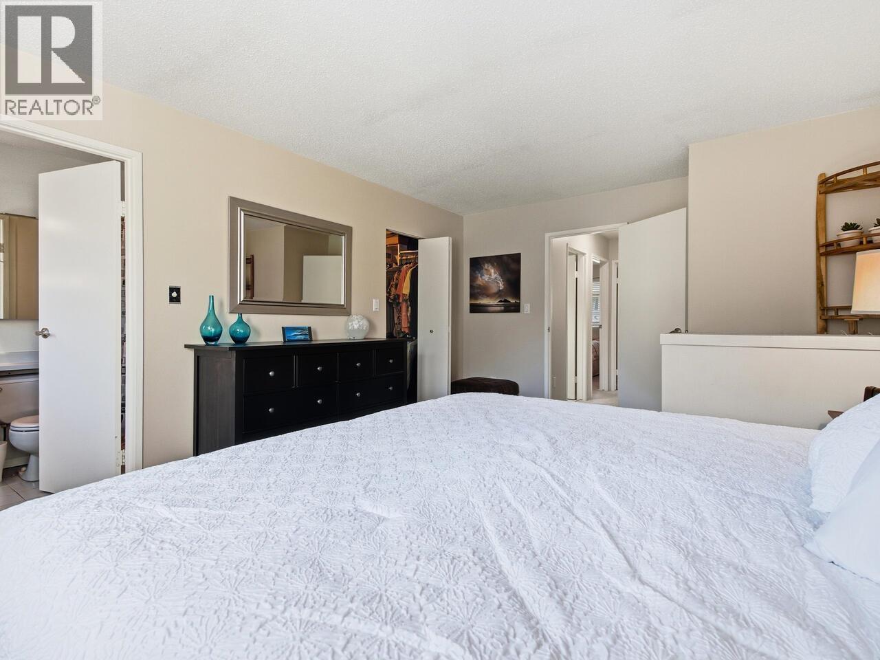 3920 Indian River Drive, North Vancouver, British Columbia  V7G 2G8 - Photo 14 - R3095438