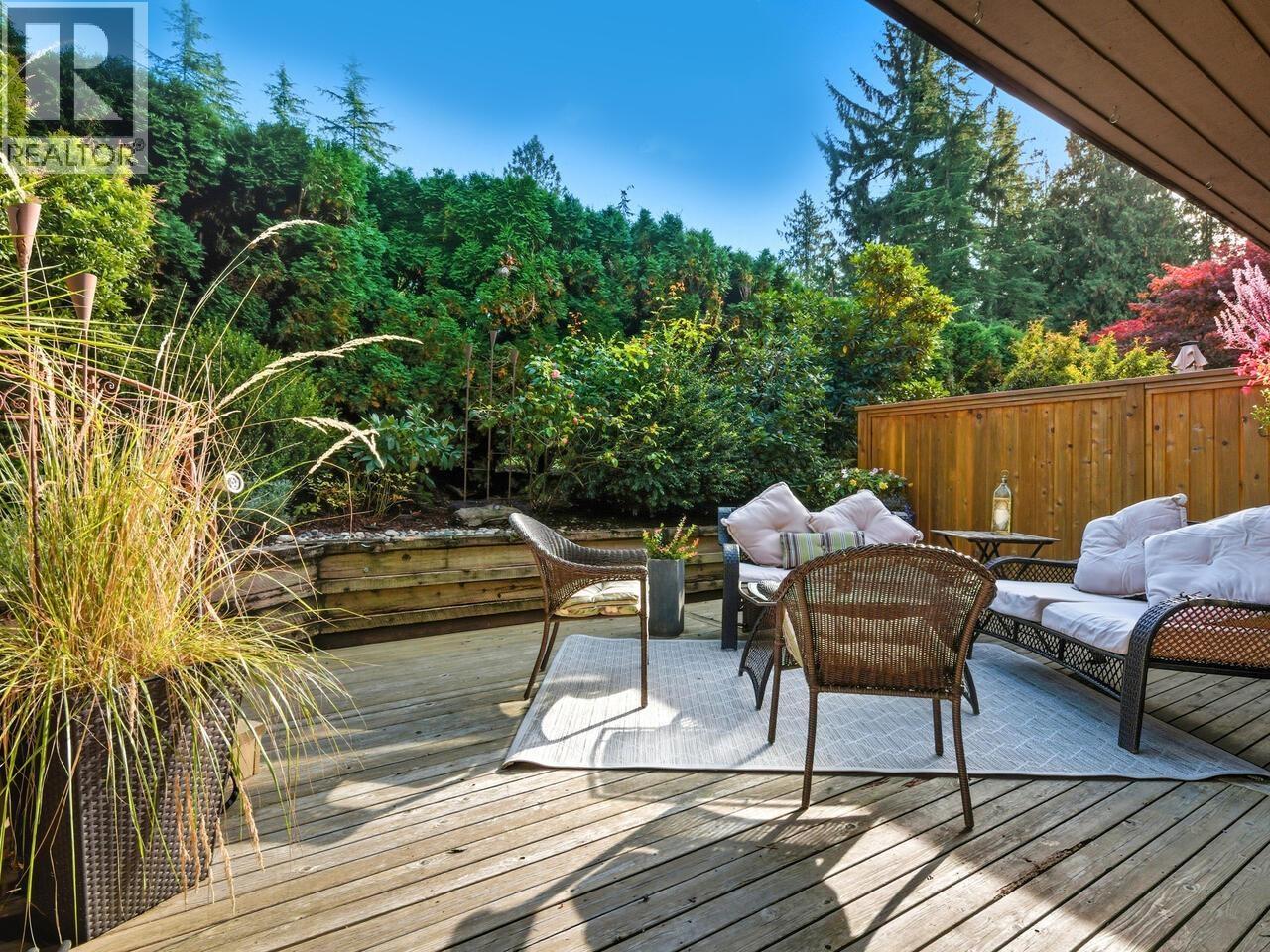 3920 Indian River Drive, North Vancouver, British Columbia  V7G 2G8 - Photo 25 - R3095438