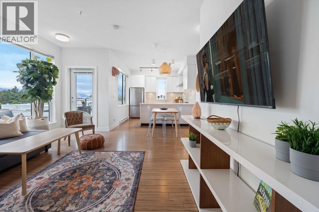 312 5355 Lane Street, Burnaby, British Columbia  V5H 0H1 - Photo 2 - R3095447