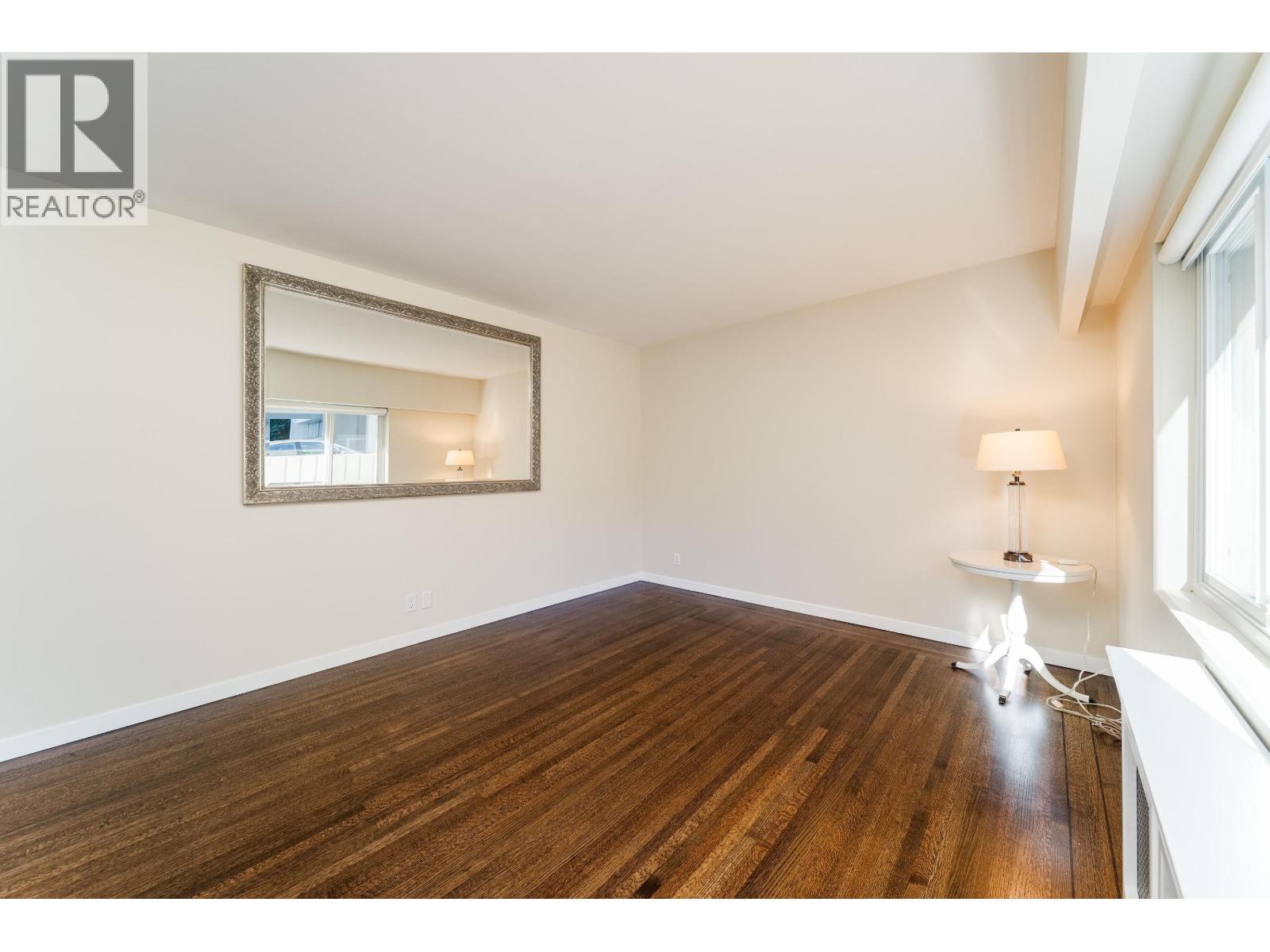 106 1972 Robson Street, Vancouver, British Columbia  V6G 1E8 - Photo 11 - R3095459
