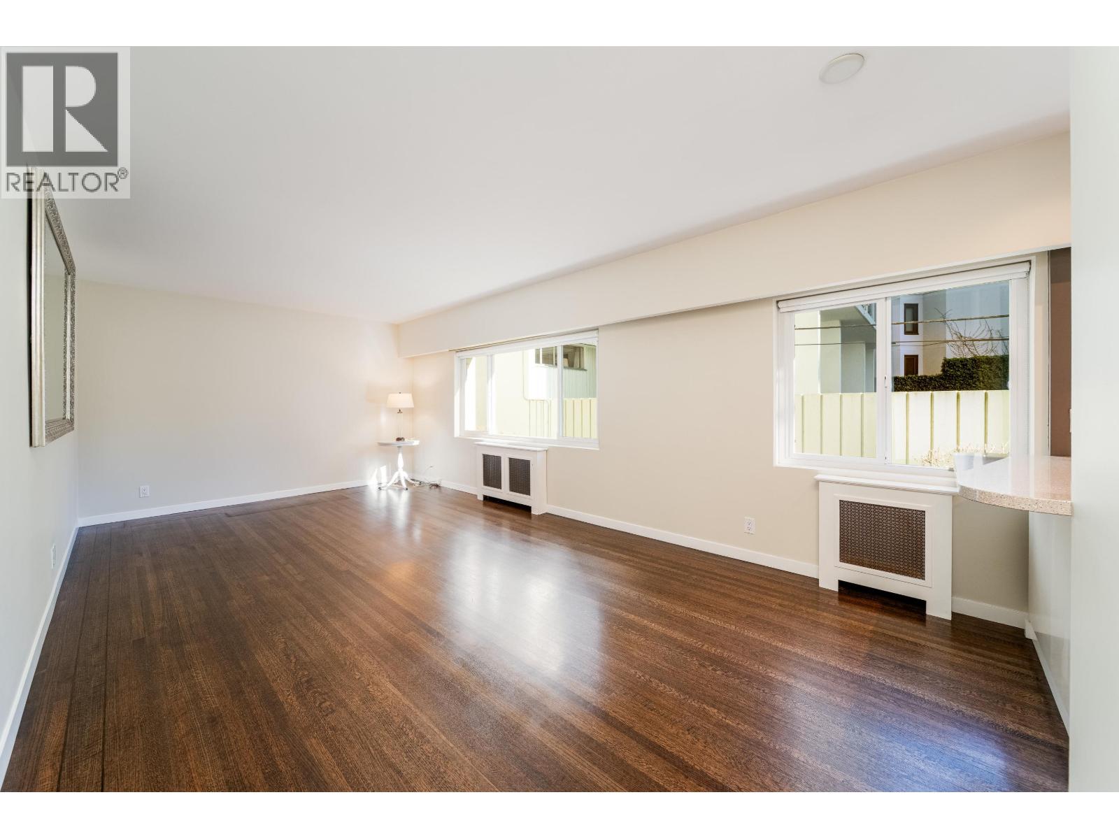 106 1972 Robson Street, Vancouver, British Columbia  V6G 1E8 - Photo 13 - R3095459