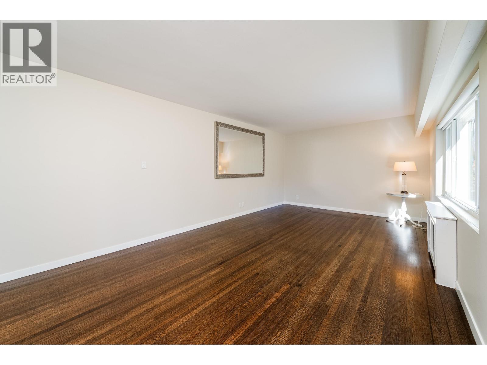 106 1972 Robson Street, Vancouver, British Columbia  V6G 1E8 - Photo 15 - R3095459