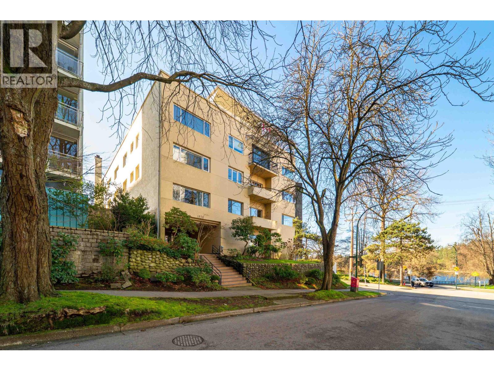 106 1972 Robson Street, Vancouver, British Columbia  V6G 1E8 - Photo 35 - R3095459