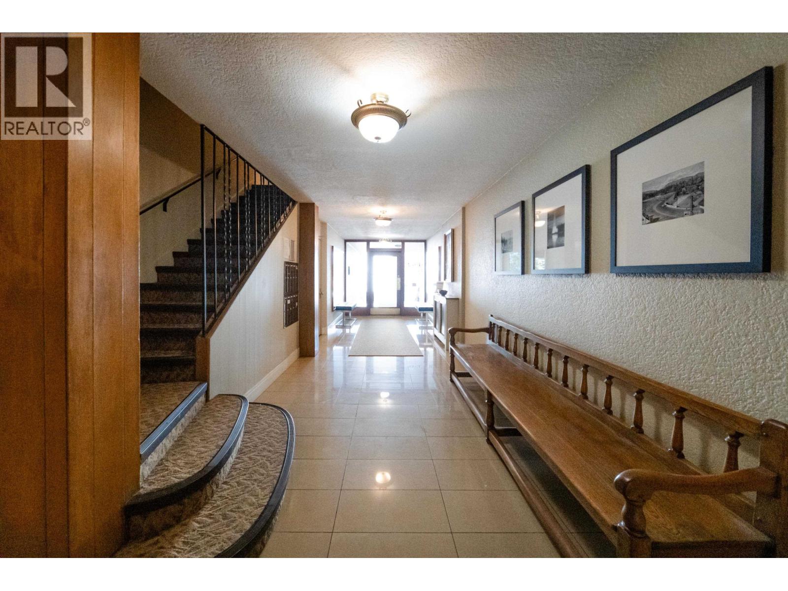 106 1972 Robson Street, Vancouver, British Columbia  V6G 1E8 - Photo 7 - R3095459