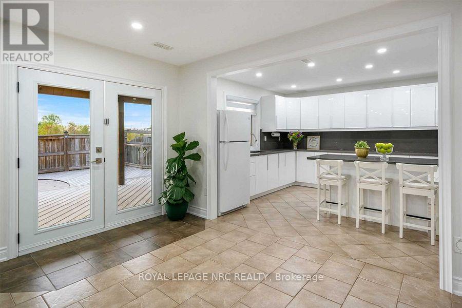 Basement - 89 Michelle Court, Welland, Ontario  L3C 0A2 - Photo 5 - X12840462