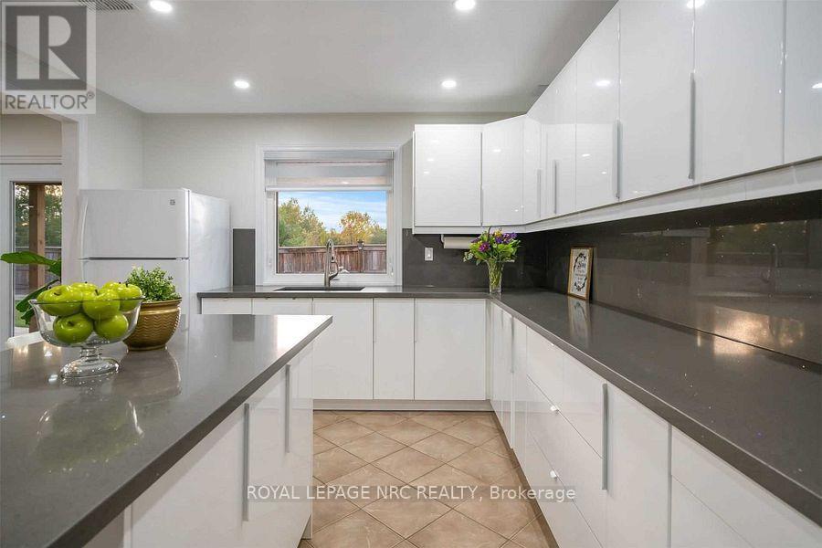 Basement - 89 Michelle Court, Welland, Ontario  L3C 0A2 - Photo 6 - X12840462