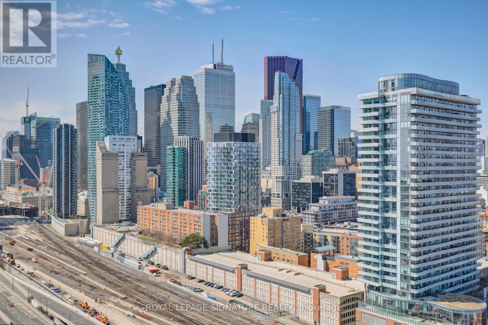 2208 - 20 Richardson Street, Toronto, Ontario  M5A 0S6 - Photo 24 - C12840458