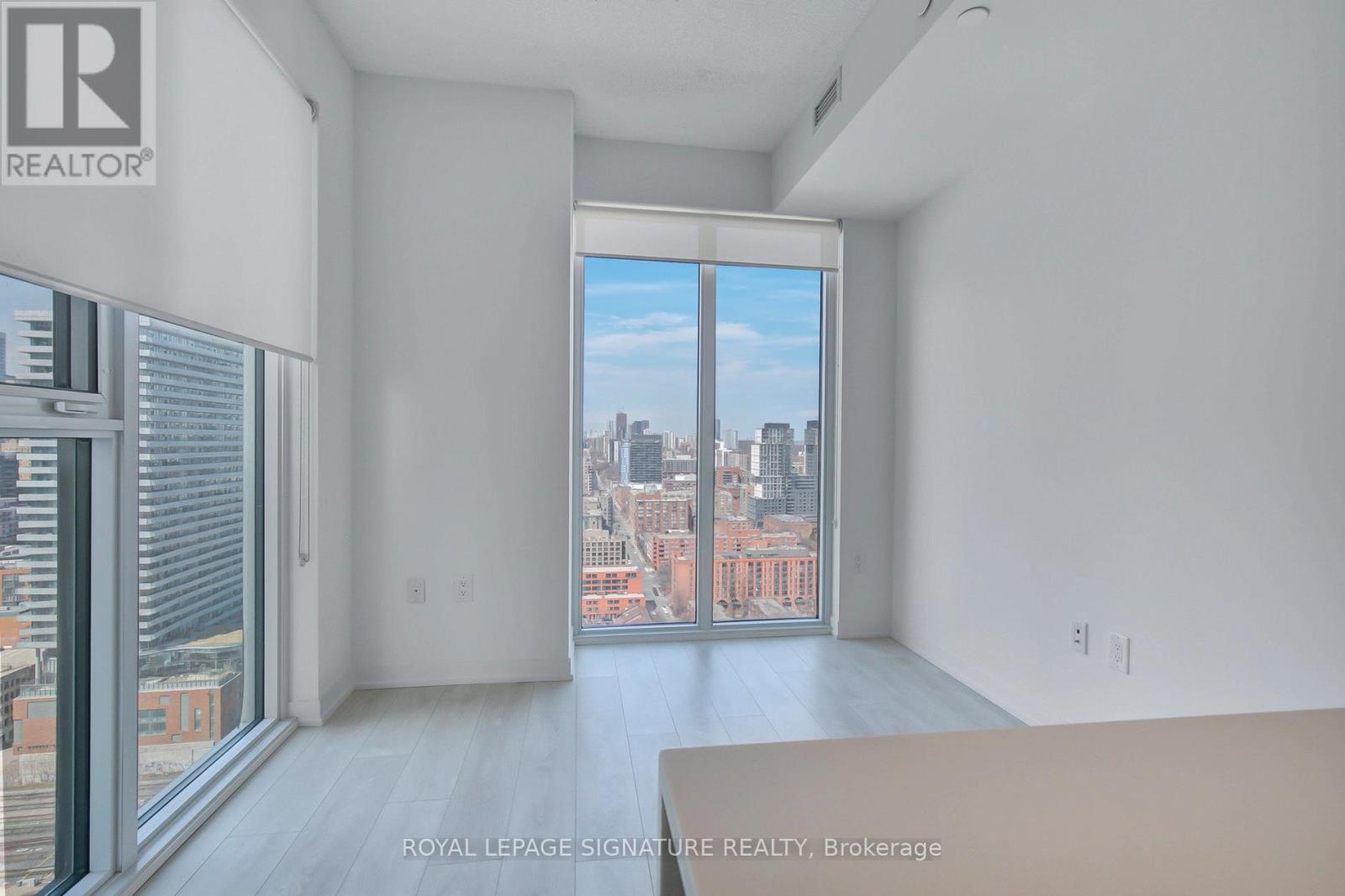 2208 - 20 Richardson Street, Toronto, Ontario  M5A 0S6 - Photo 4 - C12840458