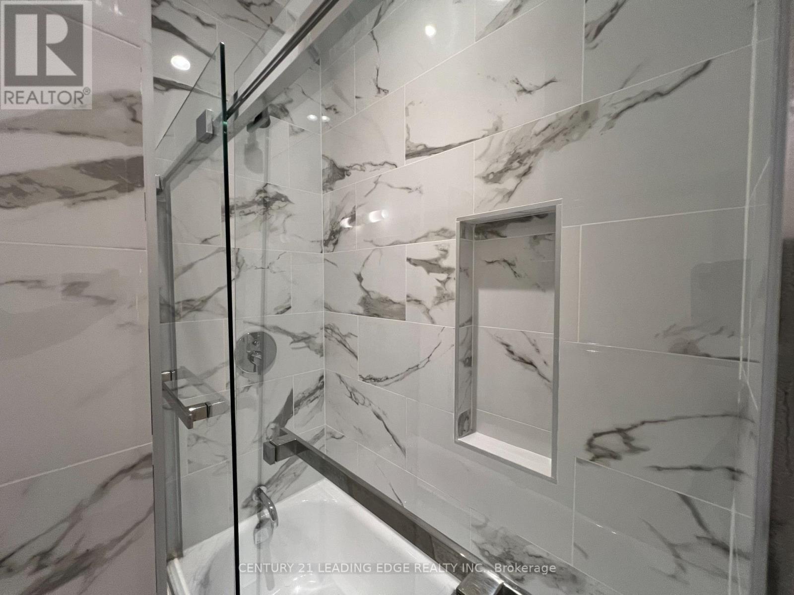 Hc1 - 411 Duplex Avenue, Toronto, Ontario  M4R 1V2 - Photo 16 - C12840484