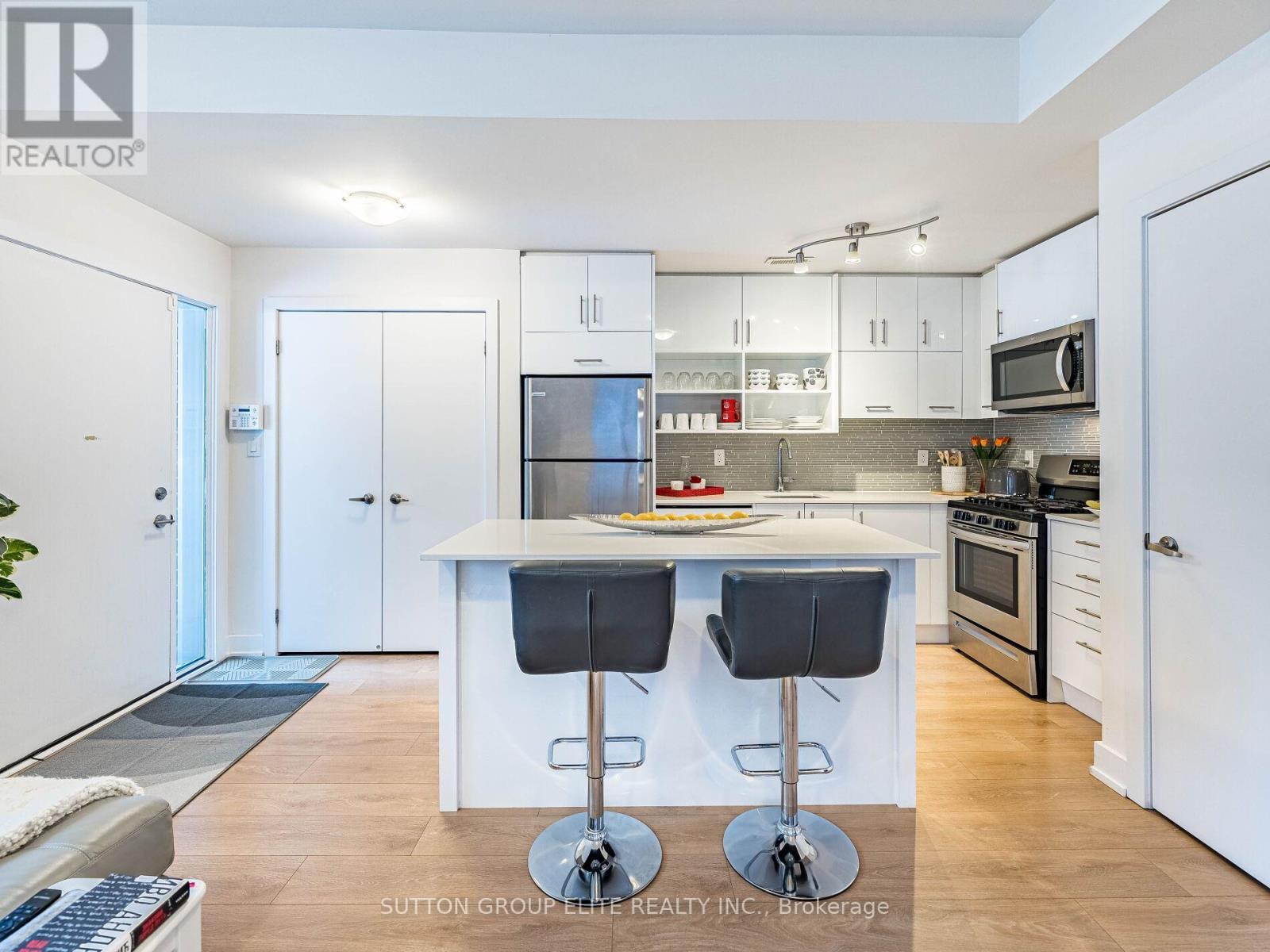 106 - 128 Fairview Mall Drive, Toronto, Ontario  M2J 0E8 - Photo 8 - C12840506