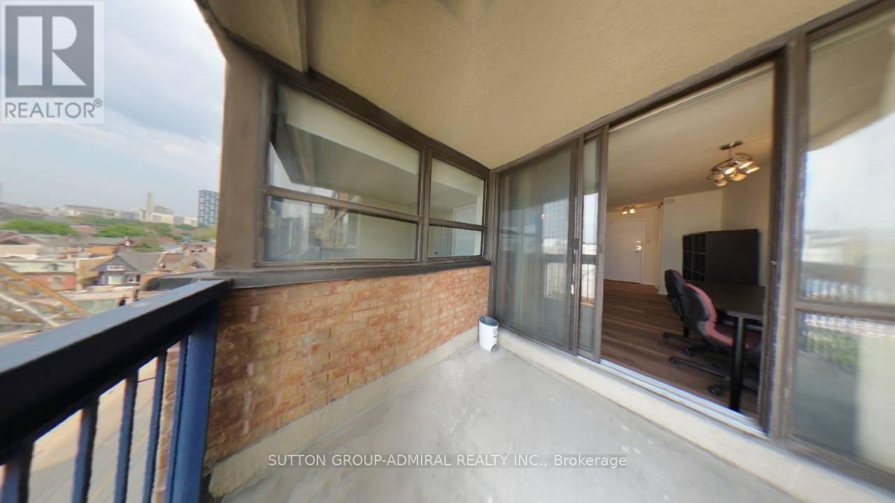 804 - 105 Mc Caul Street, Toronto, Ontario  M5T 2X4 - Photo 9 - C12840560