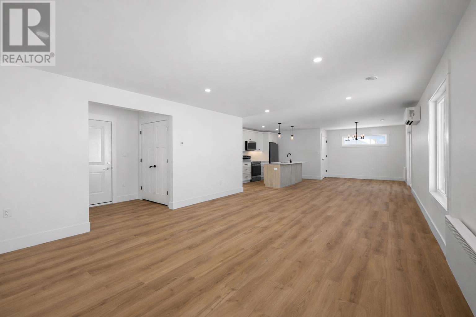 137 Oak Drive, Charlottetown, Prince Edward Island  C1A 6T4 - Photo 12 - 202602429