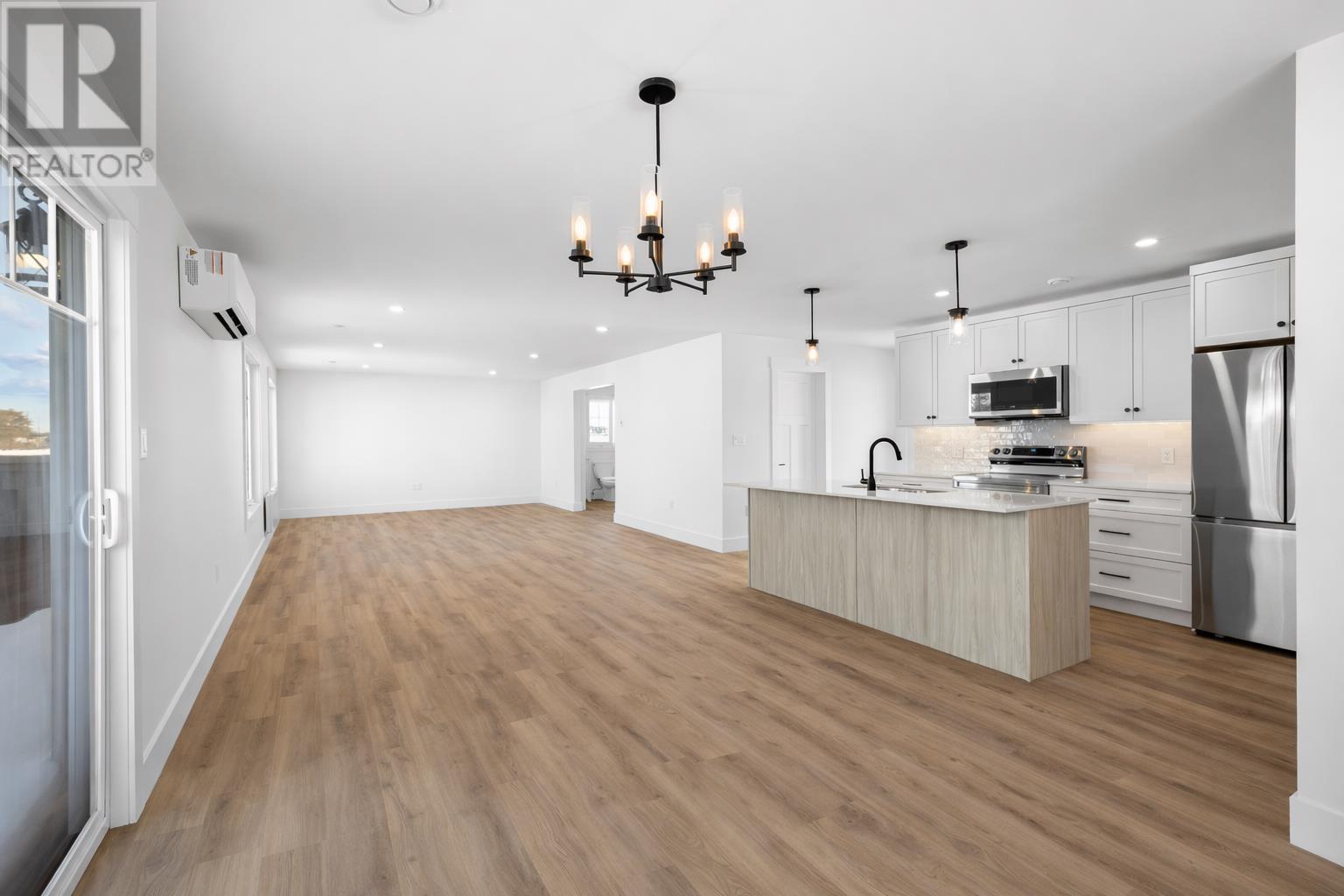 137 Oak Drive, Charlottetown, Prince Edward Island  C1A 6T4 - Photo 8 - 202602429