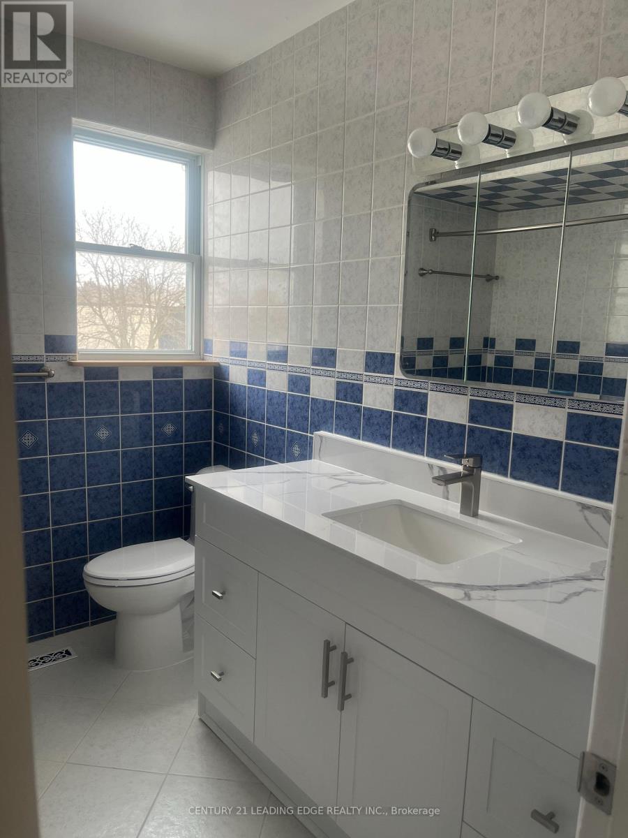 24 King Henrys Boulevard, Toronto, Ontario  M1T 2V4 - Photo 6 - E12840472