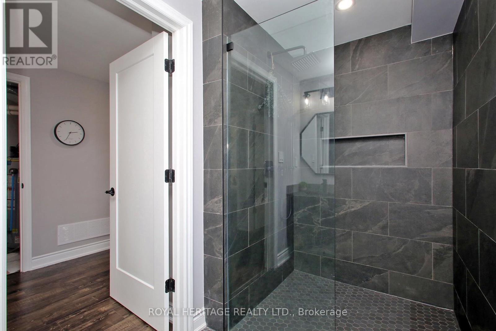 641 Deauville Court, Oshawa, Ontario  L1K 1R1 - Photo 21 - E12840518