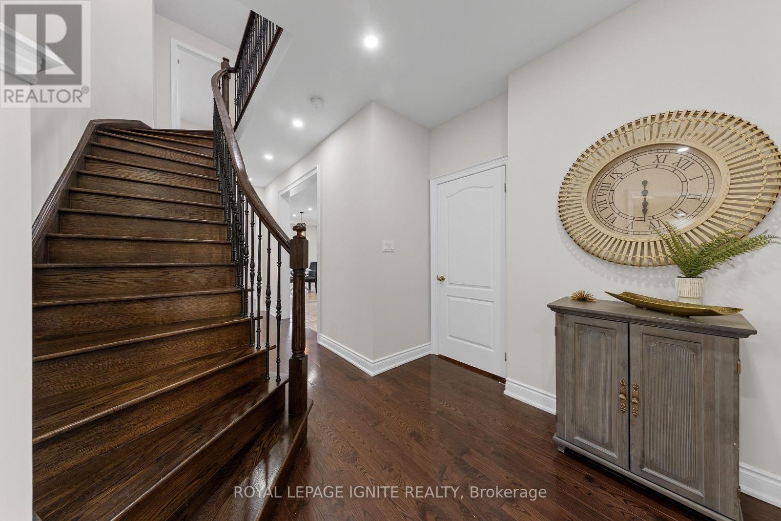 134 Gardiner Drive, Bradford West Gwillimbury (Bradford), Ontario  L3Z 0J6 - Photo 19 - N12840564