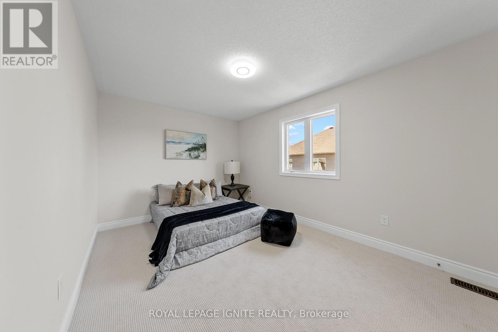 134 Gardiner Drive, Bradford West Gwillimbury (Bradford), Ontario  L3Z 0J6 - Photo 29 - N12840564